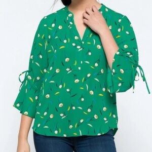 41 Hawthorn | Trina Bell Green Floral Blouse | Sz L